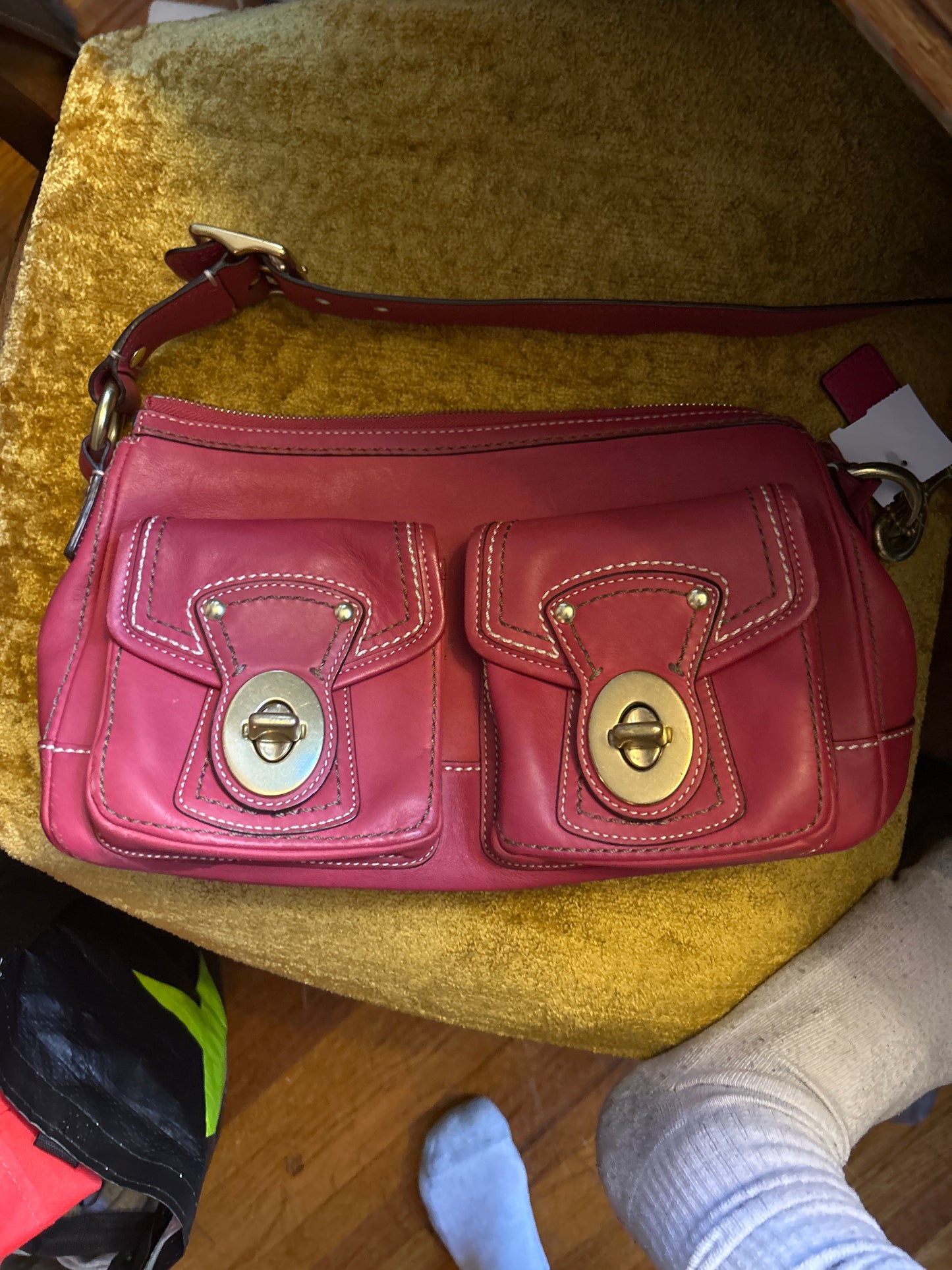 y2k Coach legacy turnlock double pocket shoulder bag cherry leather