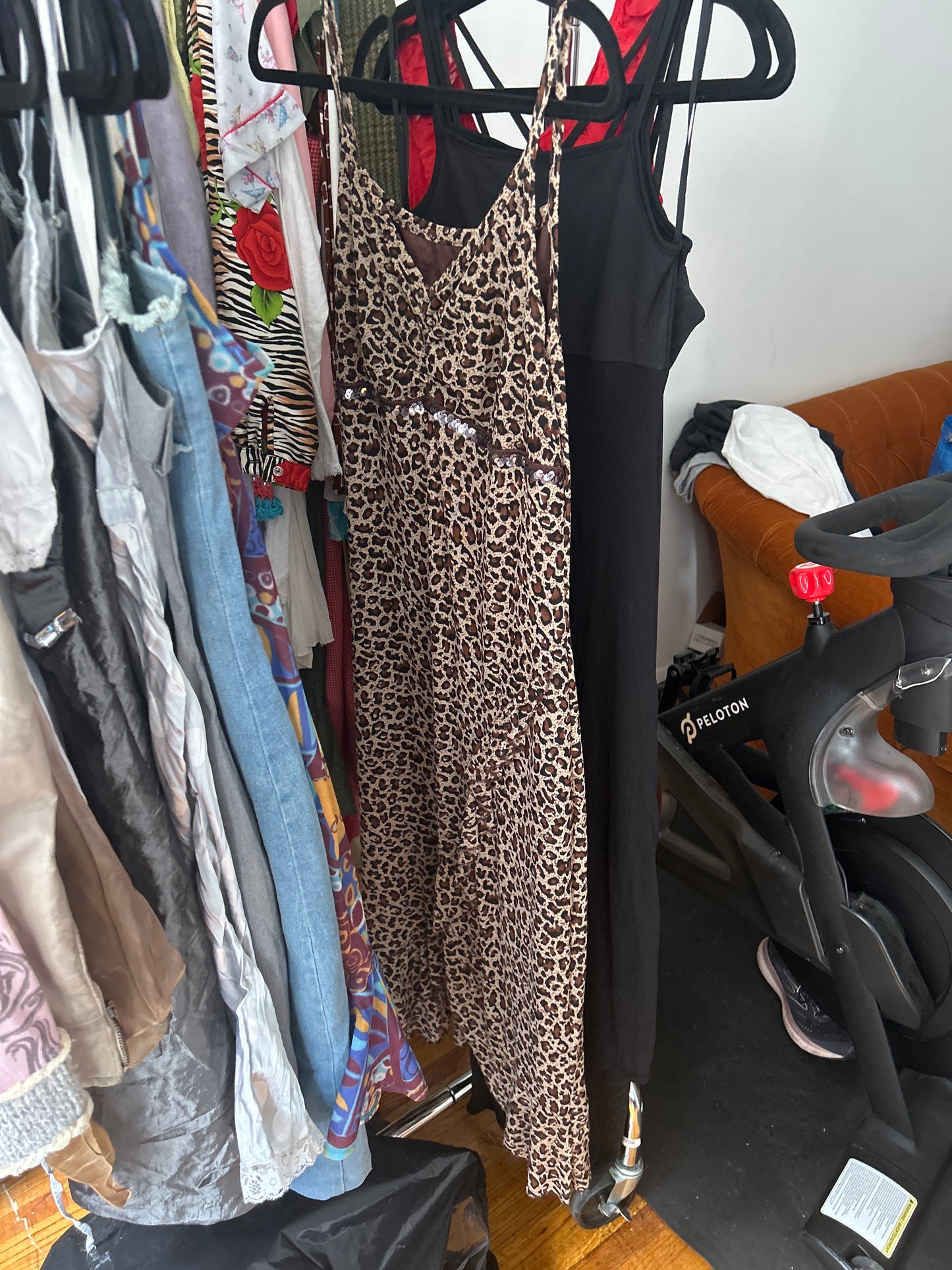Leopard dress with ruffle