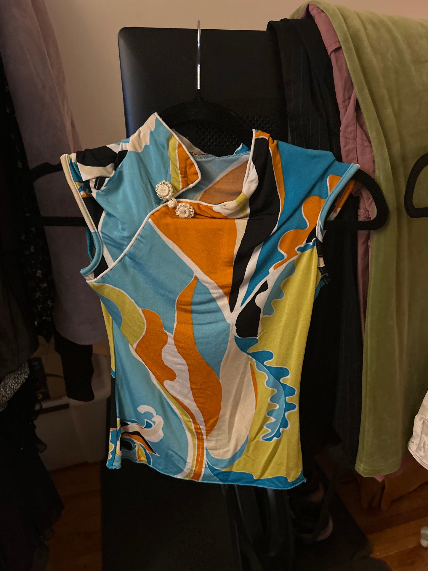Almax colorful abstract top