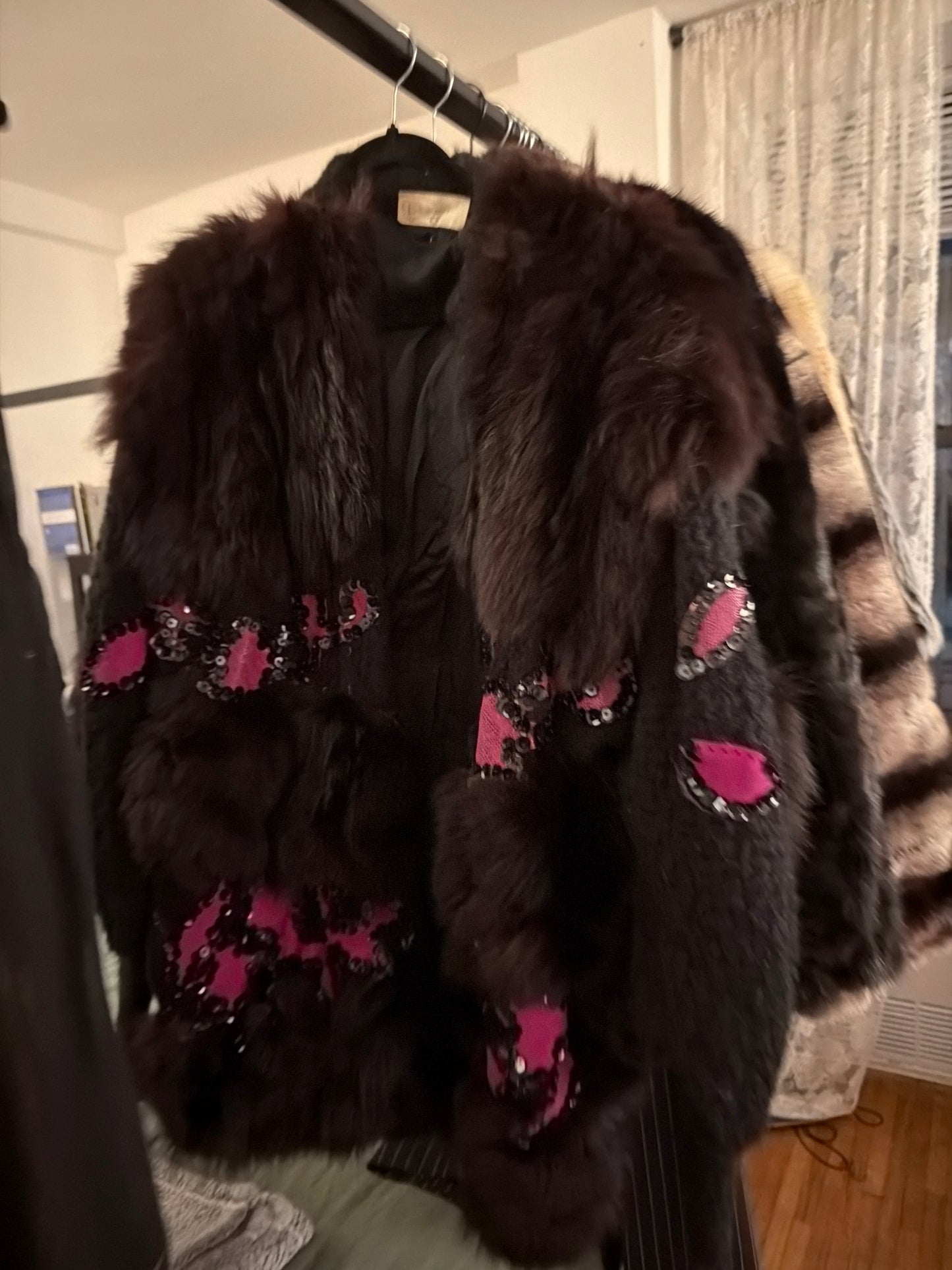 Black fox / fuschia knit jacket JM 14