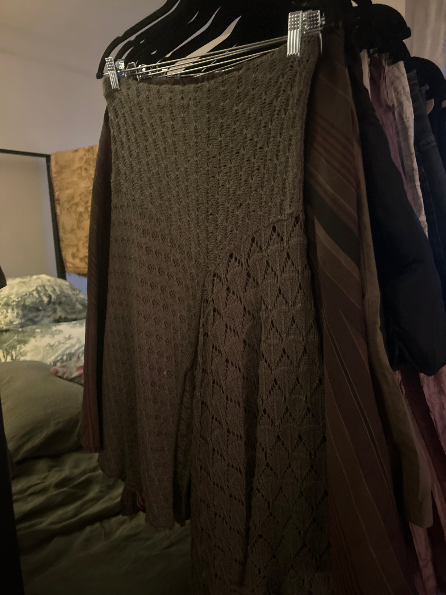 Sage crochet skirt