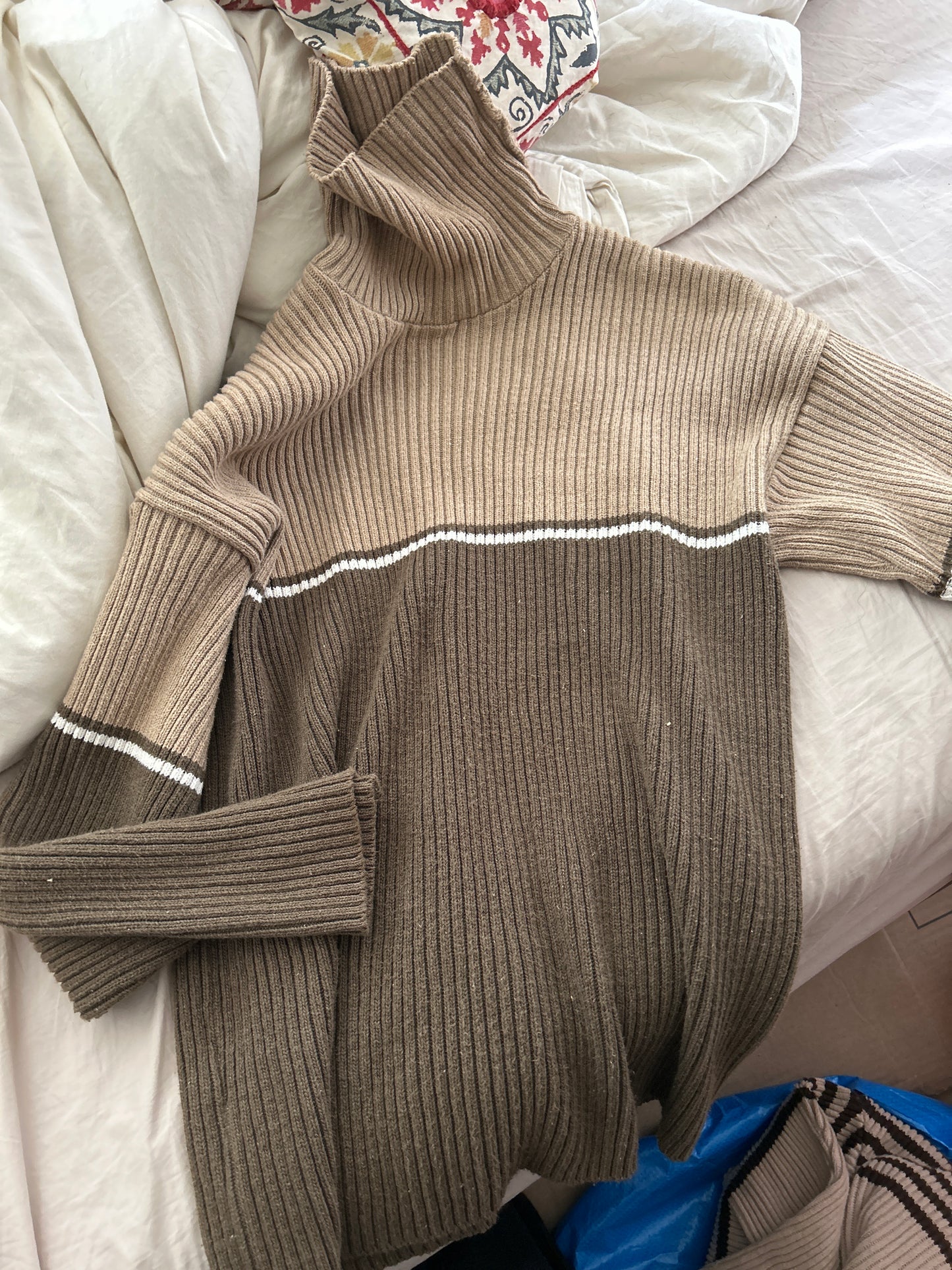 American creations brown knit two tone sweater