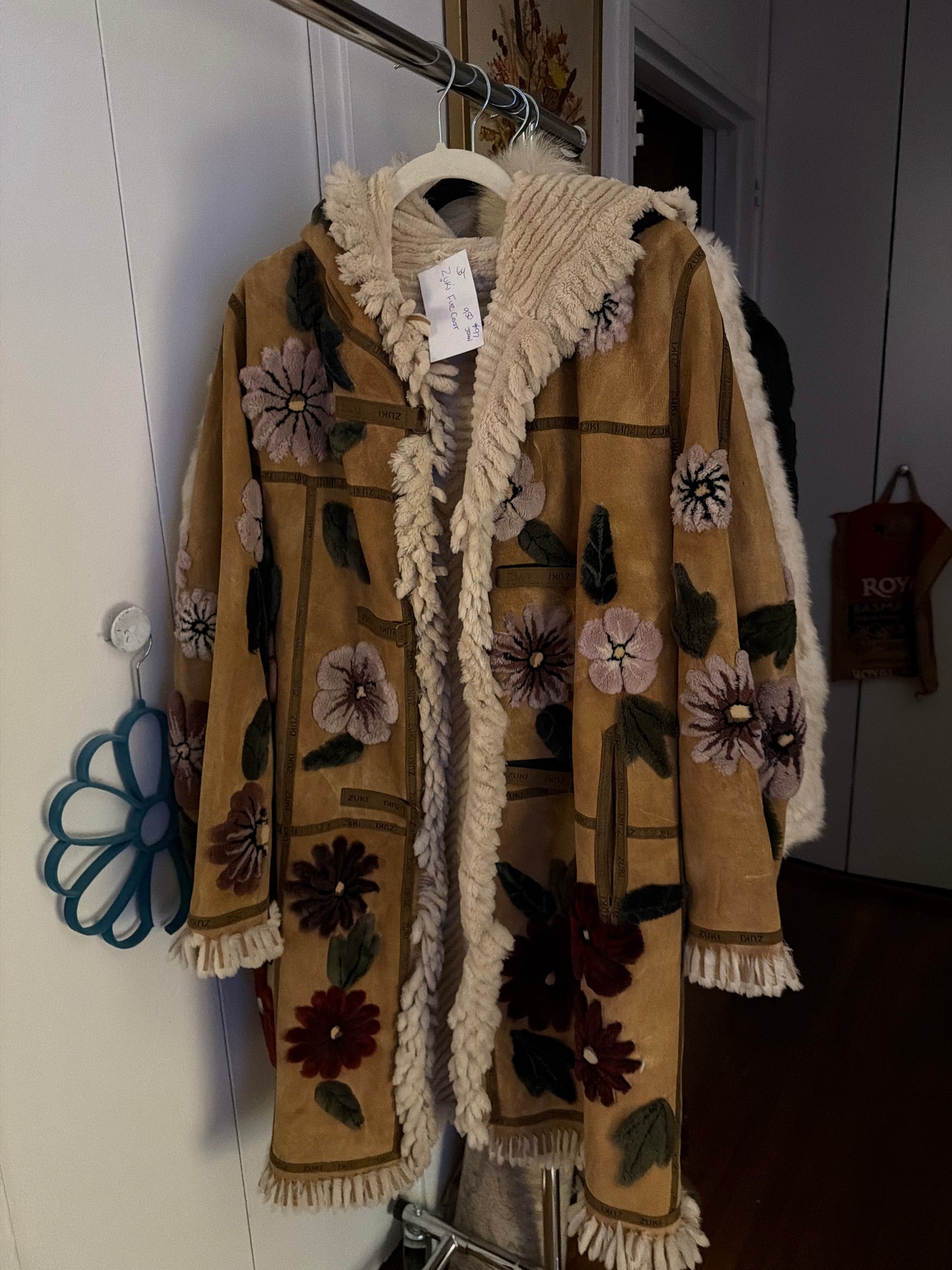 Zuki fur coat JM 64