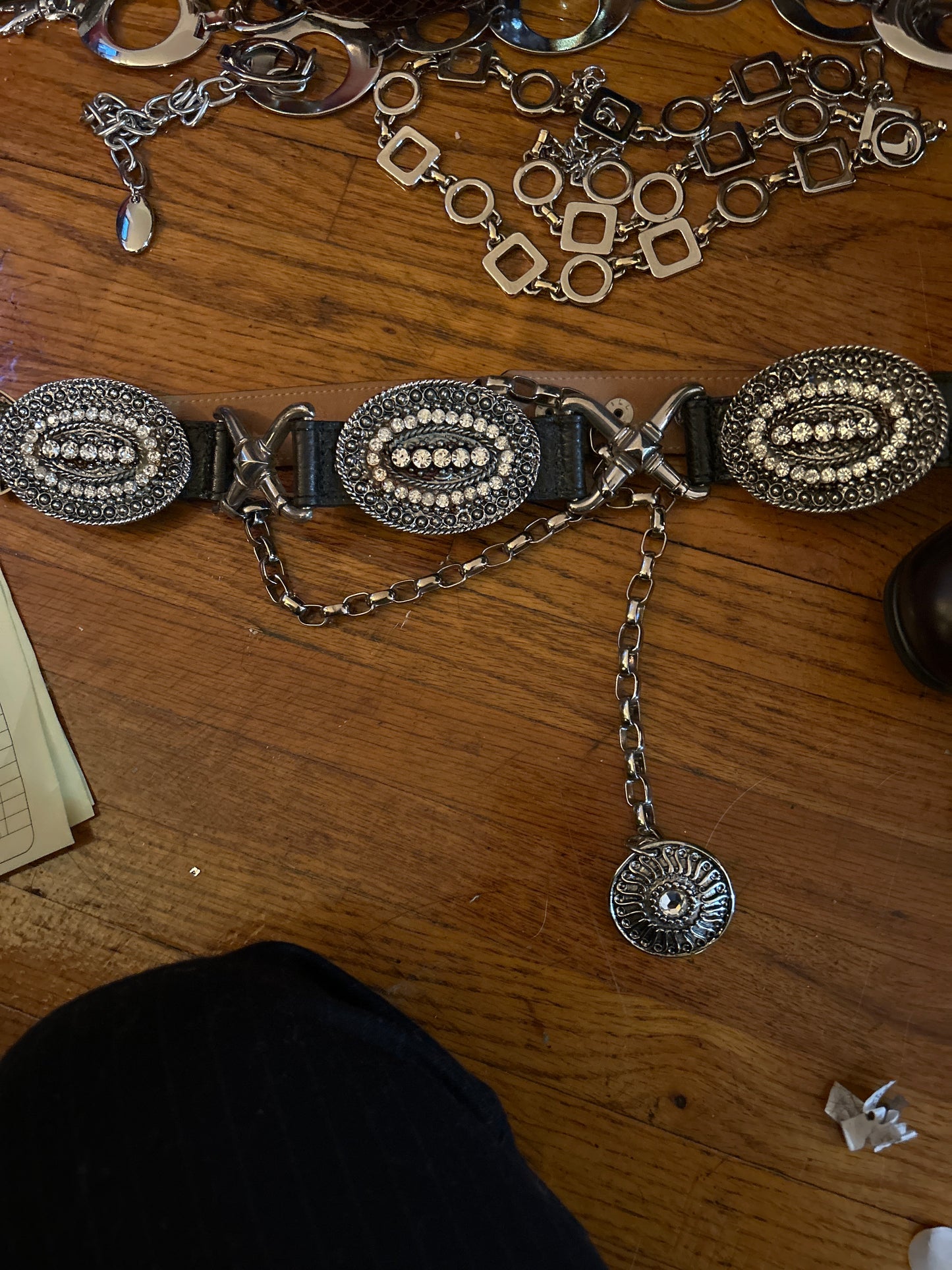 JM oval rhinestone chain belt 151
