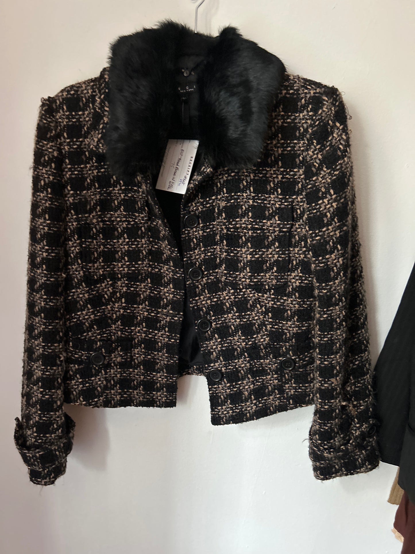 JM brown black tweed blazer w fur 109