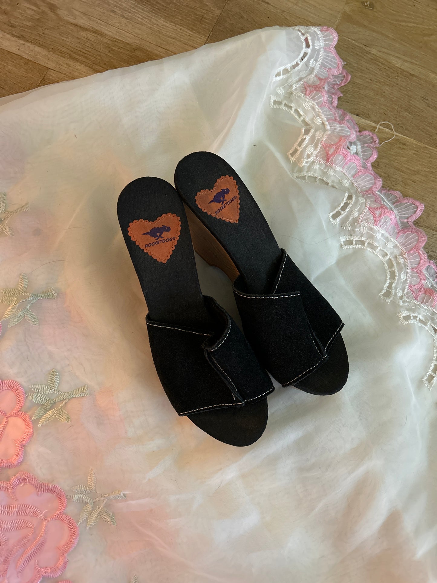 Rocket dog black platform heel sandal