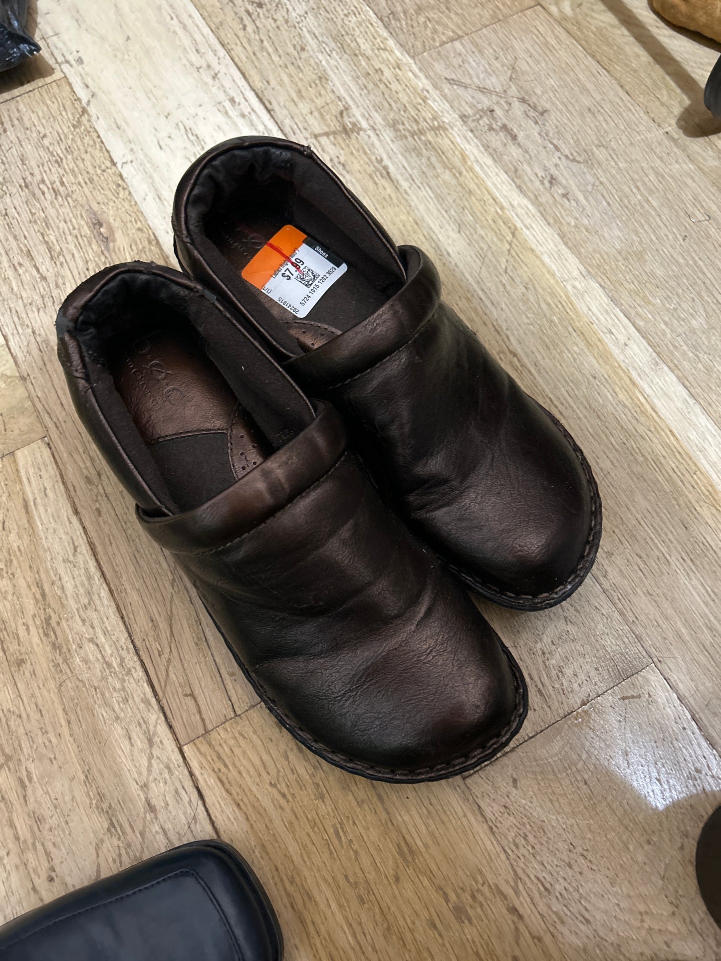 Street rat metallic clogs