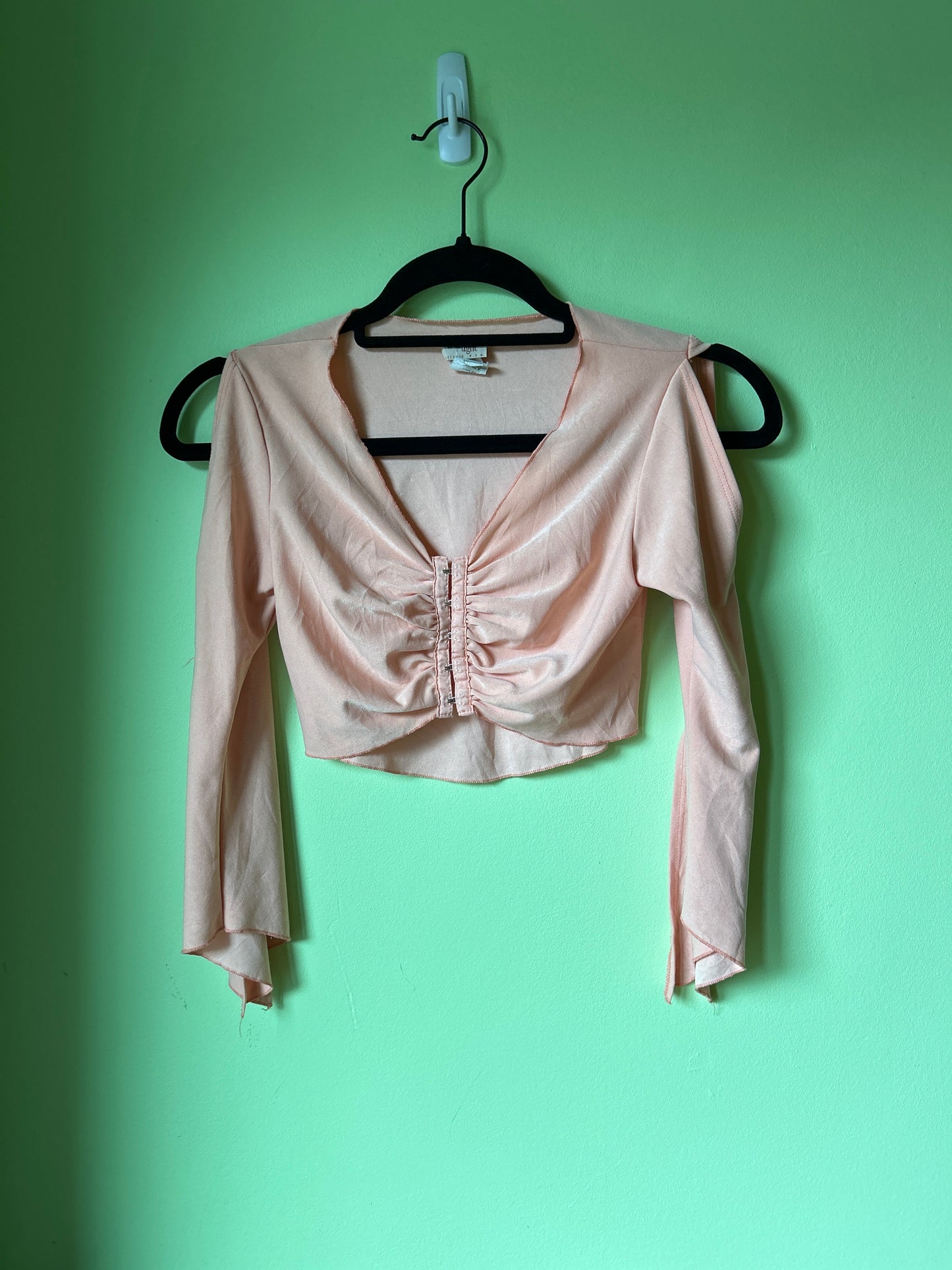 True light pale orange top