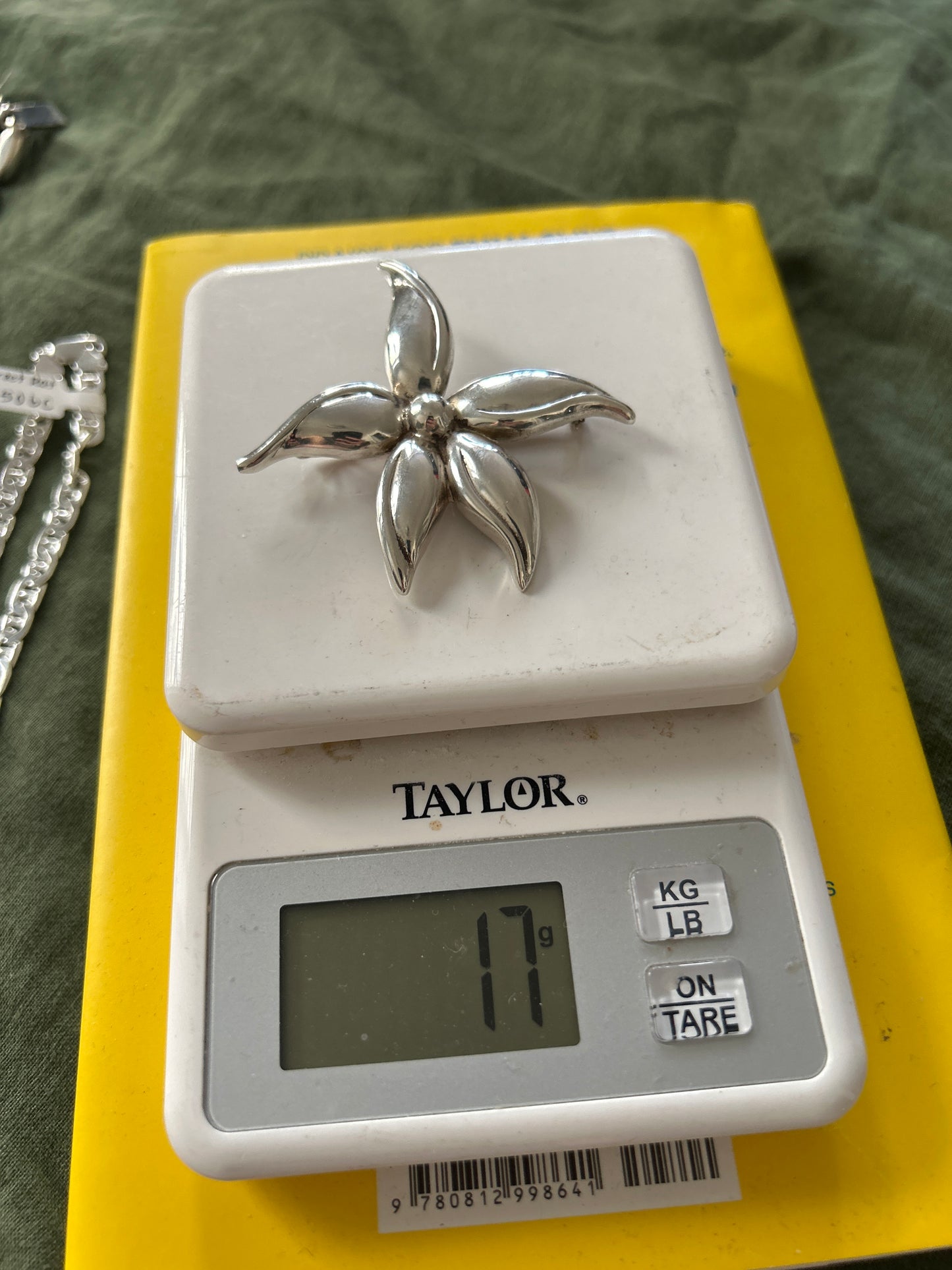 Large tropical flower brooch 01506E