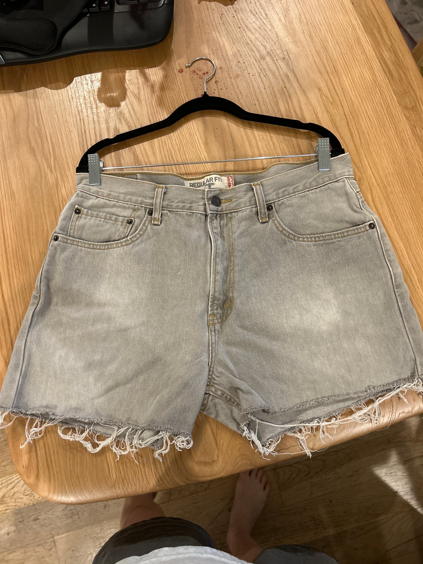 Levi's 505 stone grey denim shorts