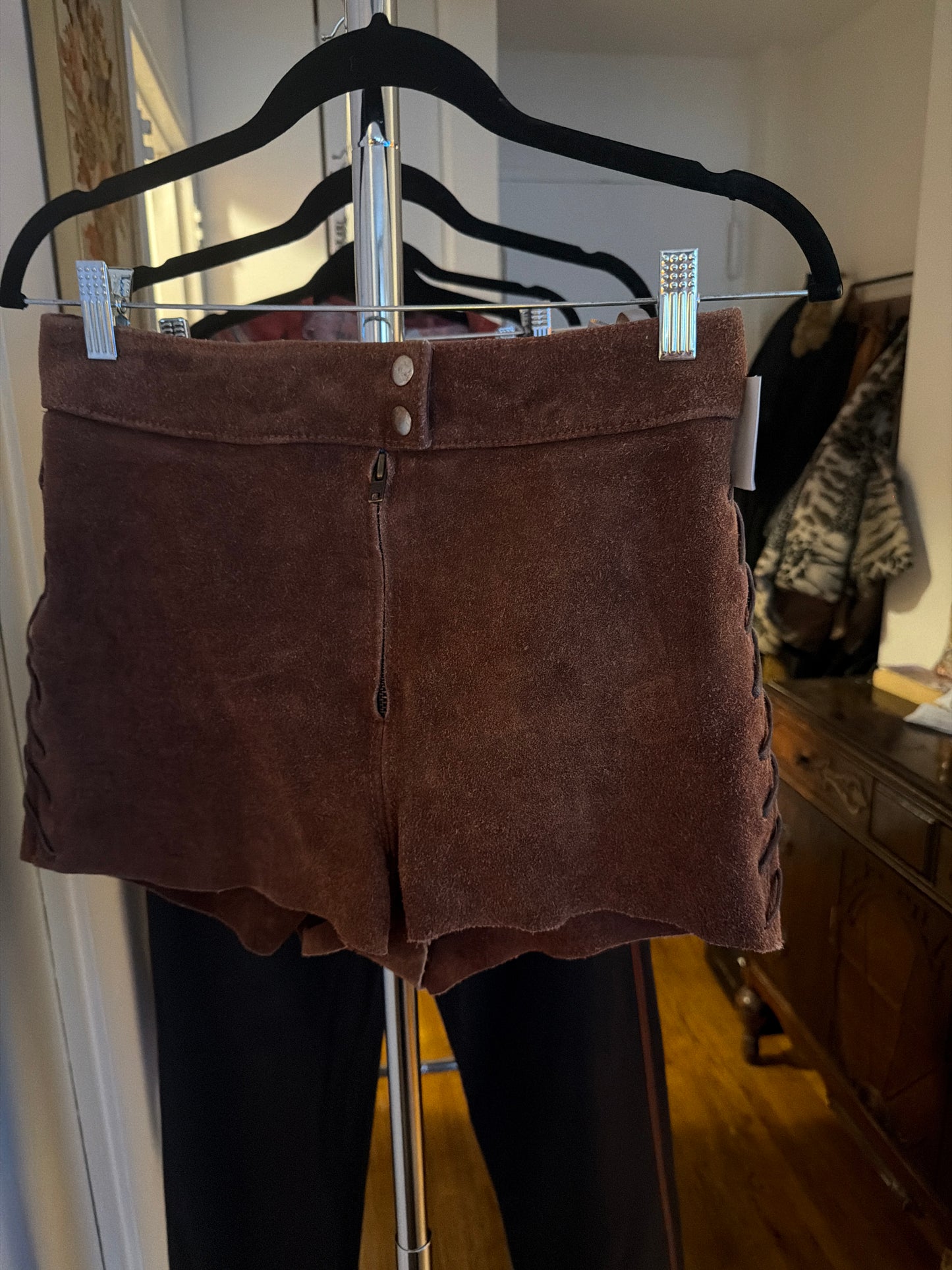 Suede shorts