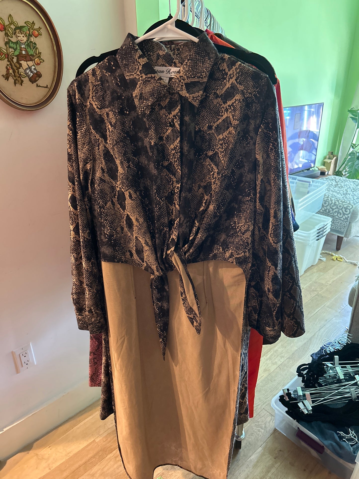 Susan Ross snakeskin set