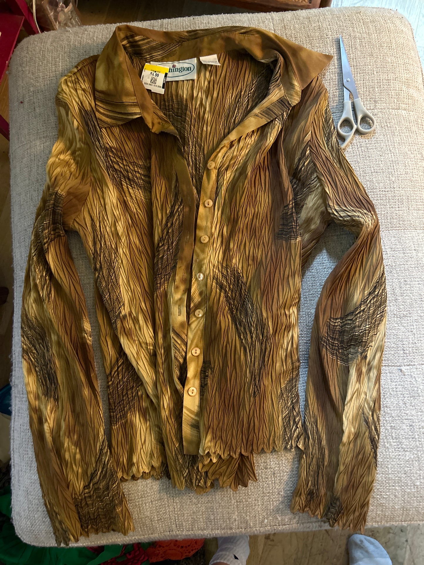 Pleated brown blouse