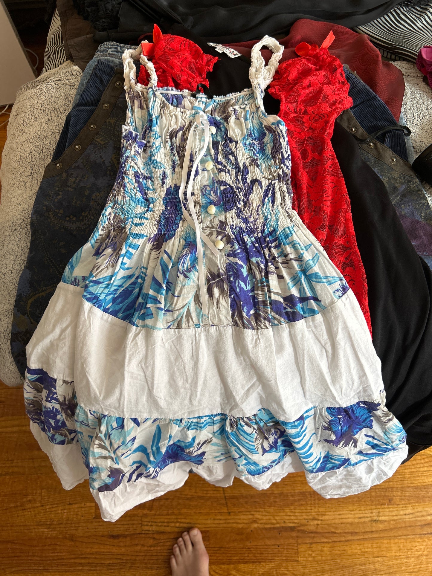 Tropical print ruched dress