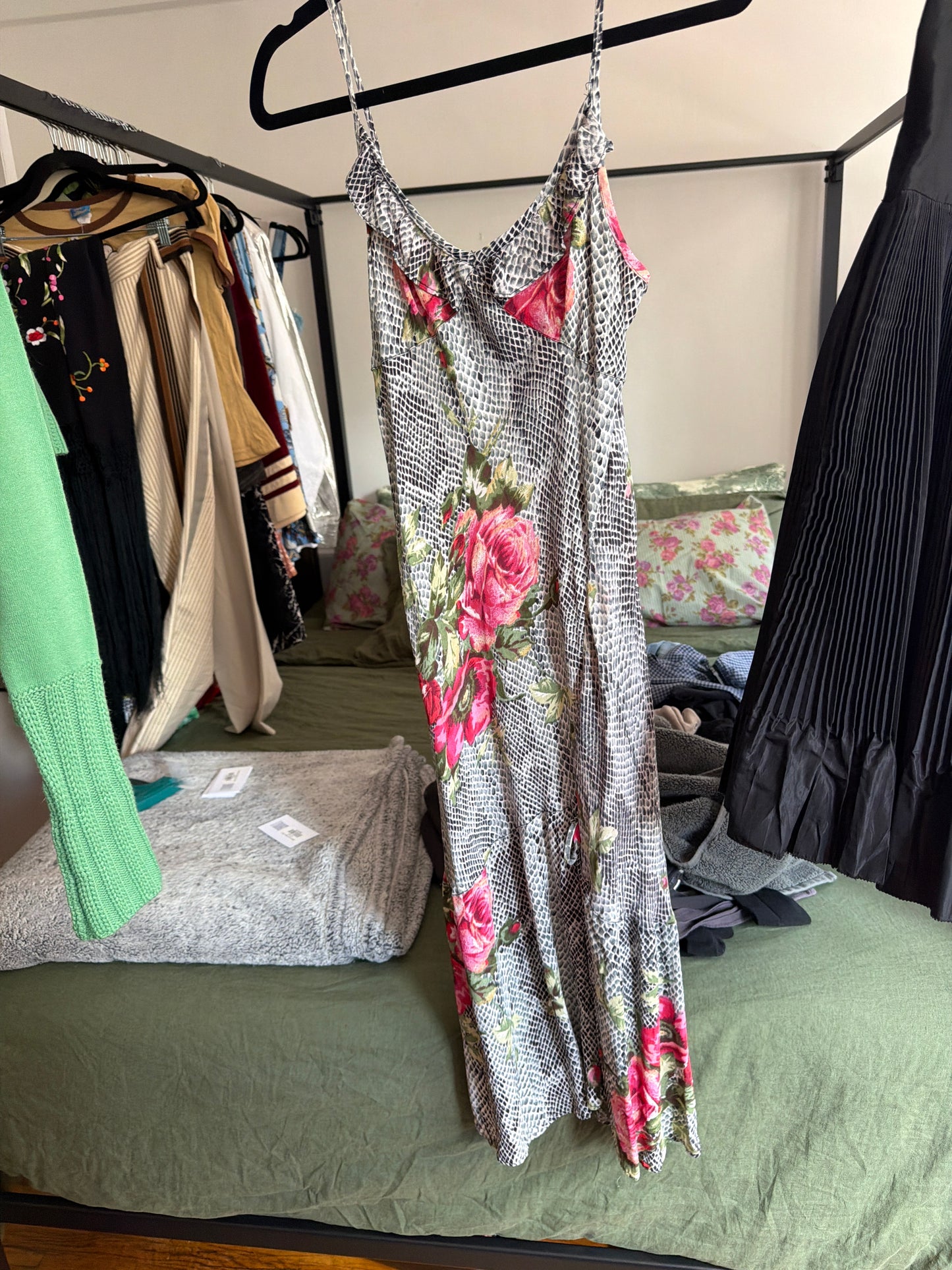 Dress black red floral JM 3
