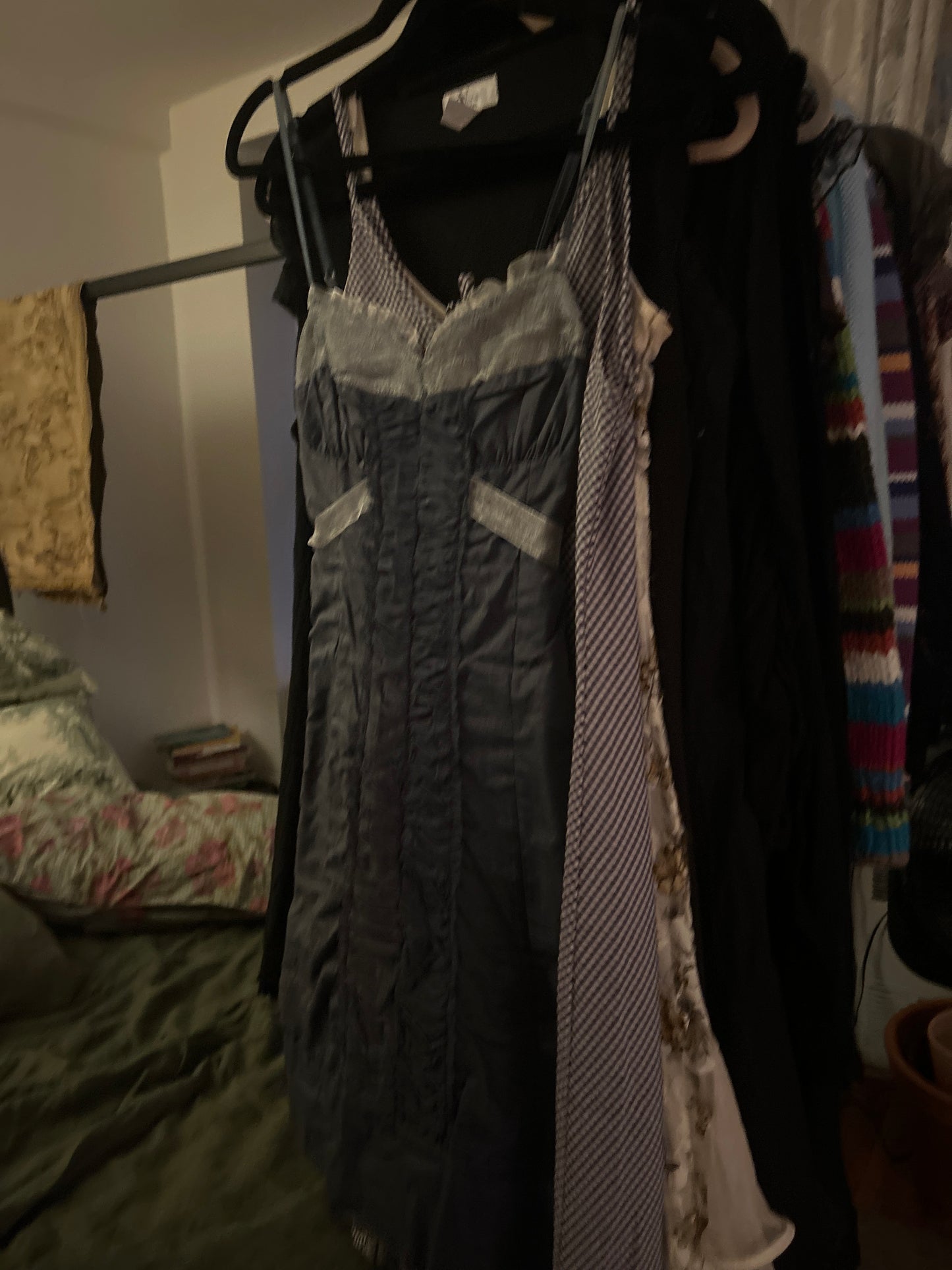 Ruched mesh back grey dress