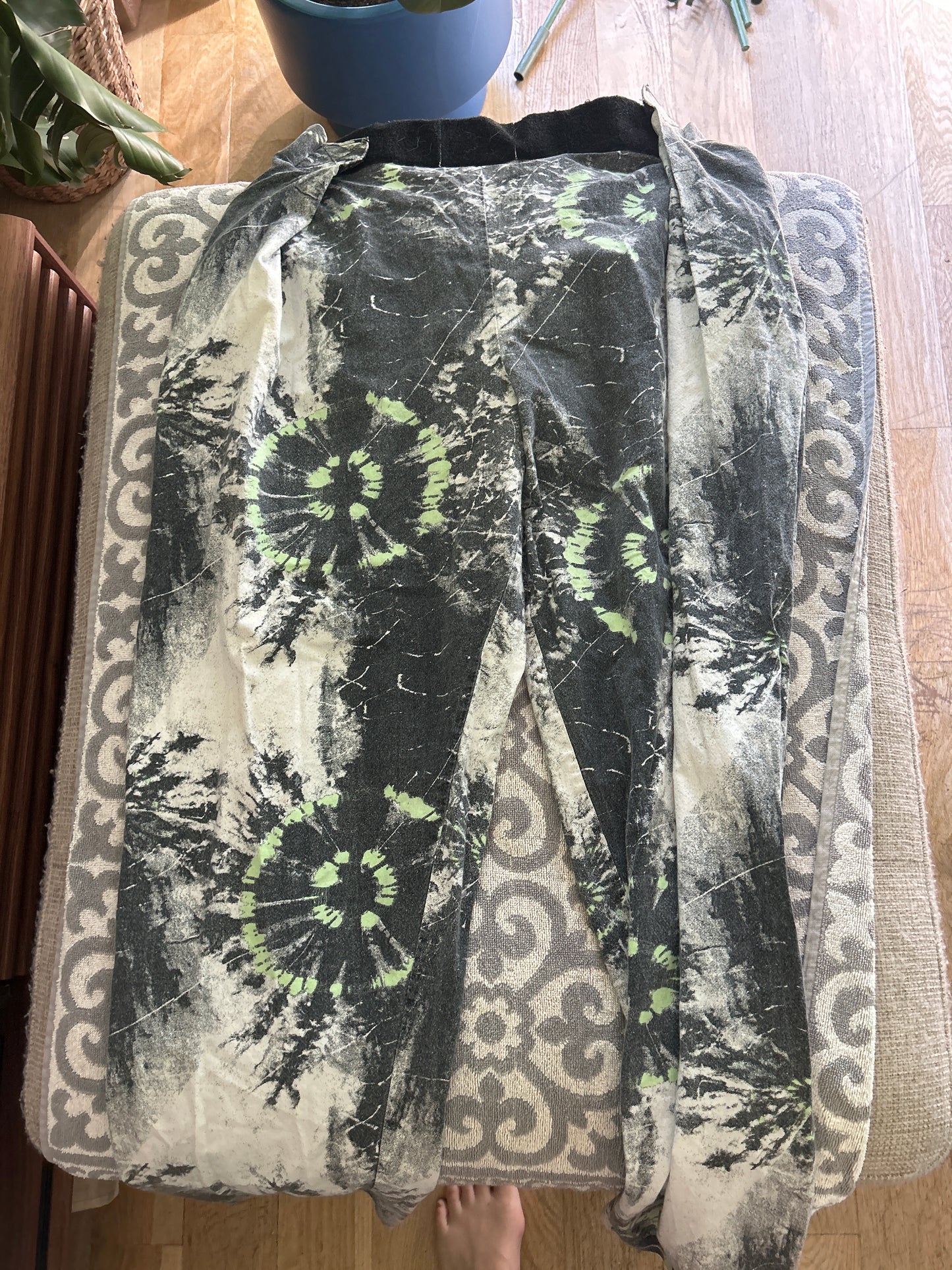 Tie dye parachute style pants