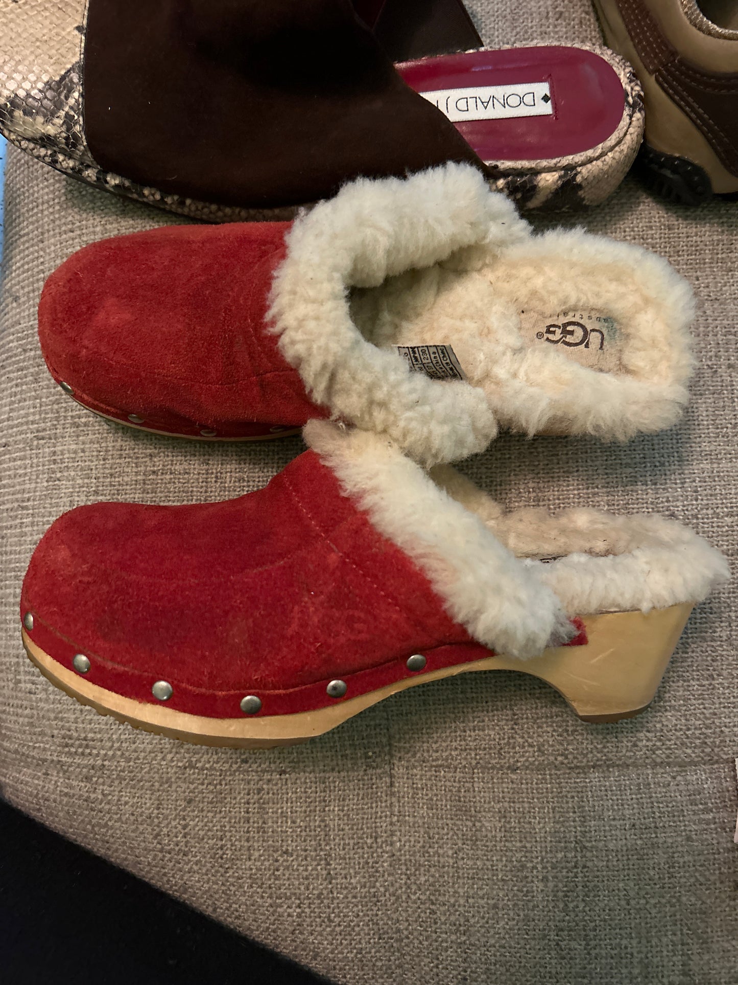 STREET RAT Ugg clogs