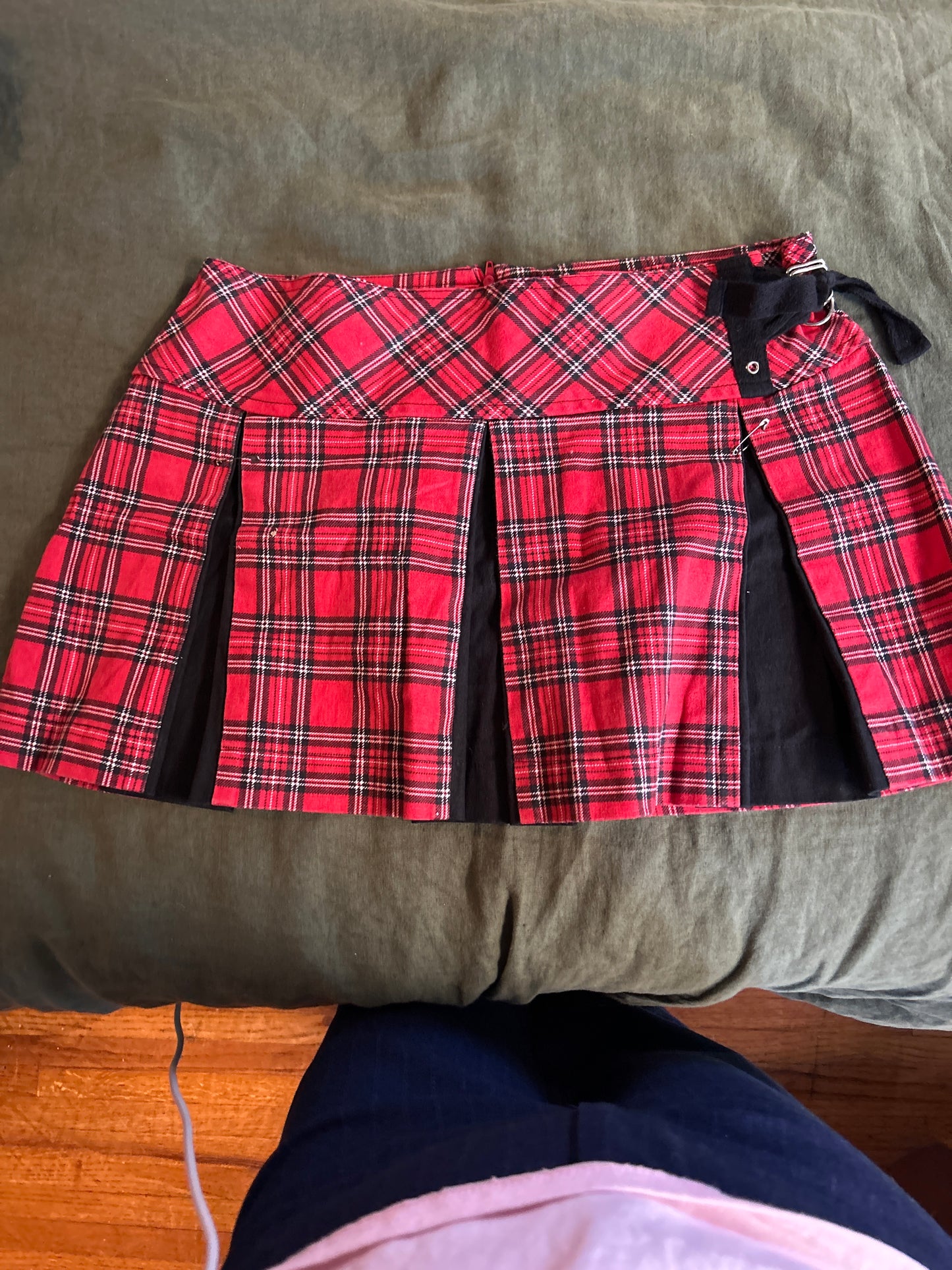Red plaid mini skirt