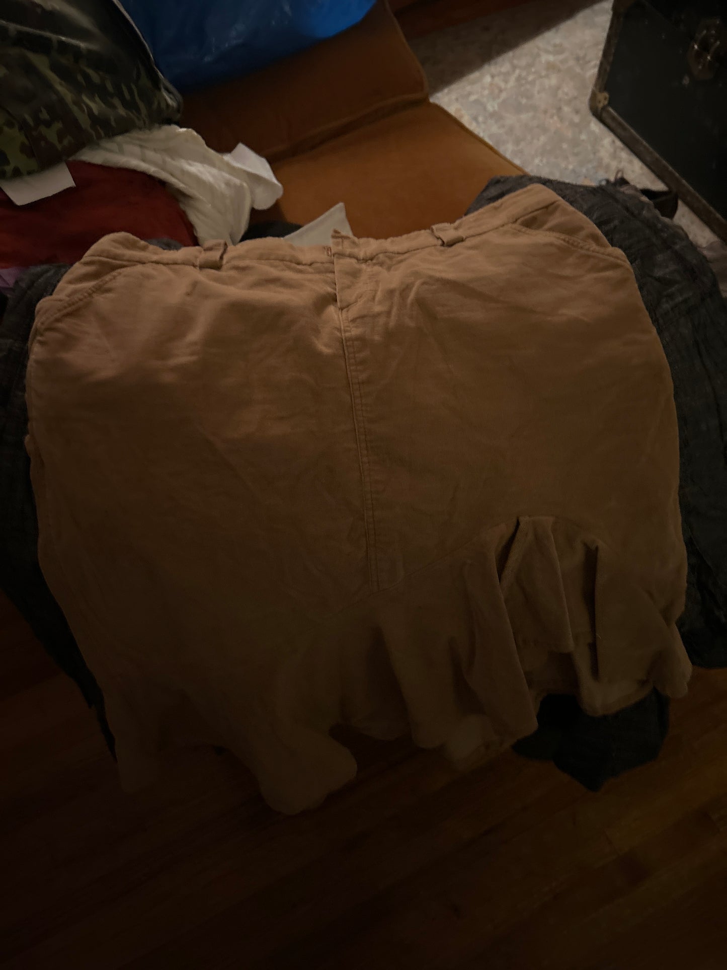 Scrupo pink corduroy skirt with ruffle