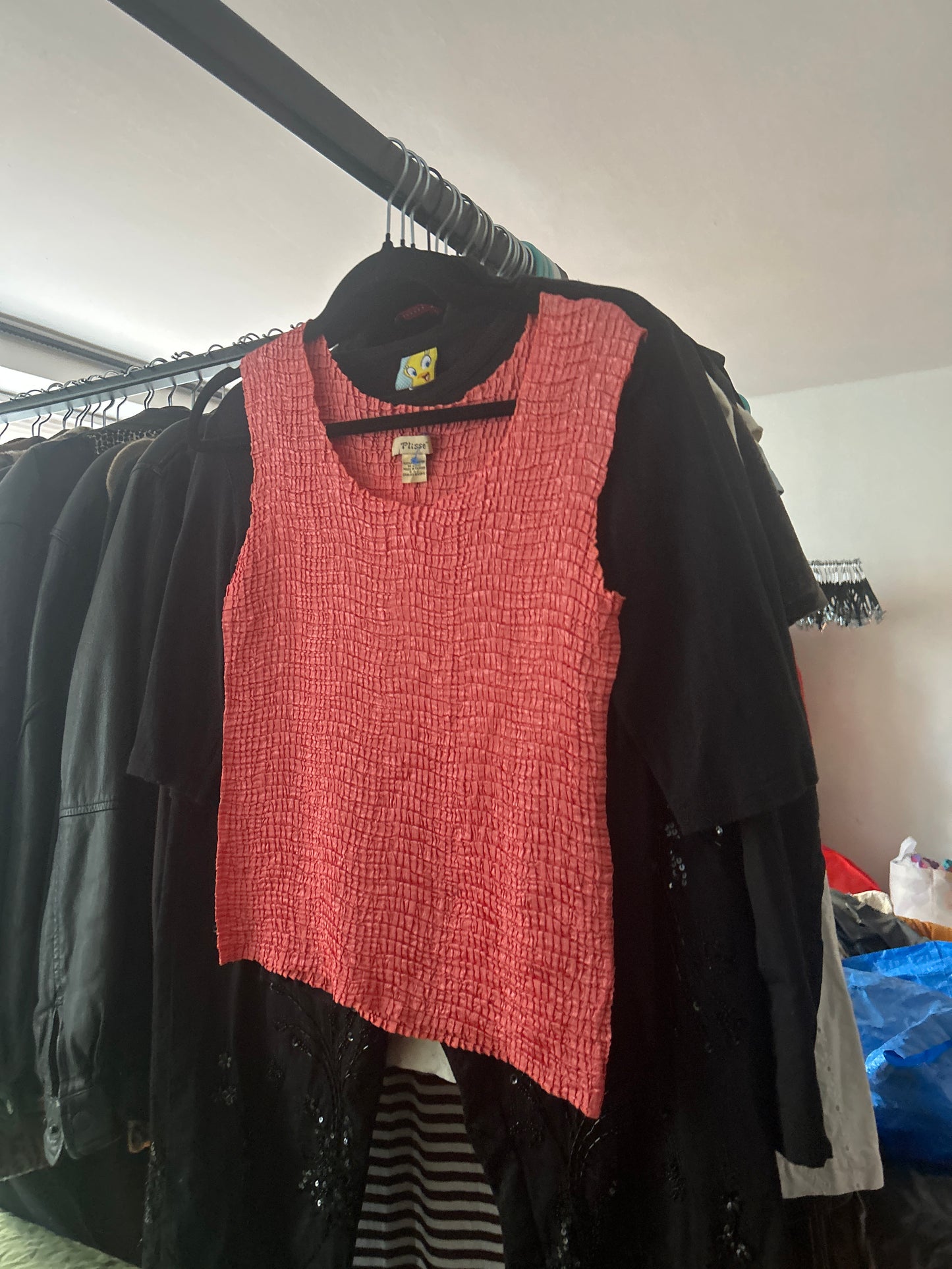 Plisse crinkle top