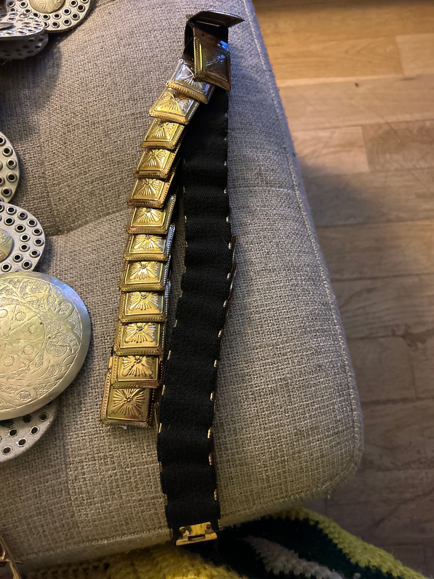 Square metal belt w black