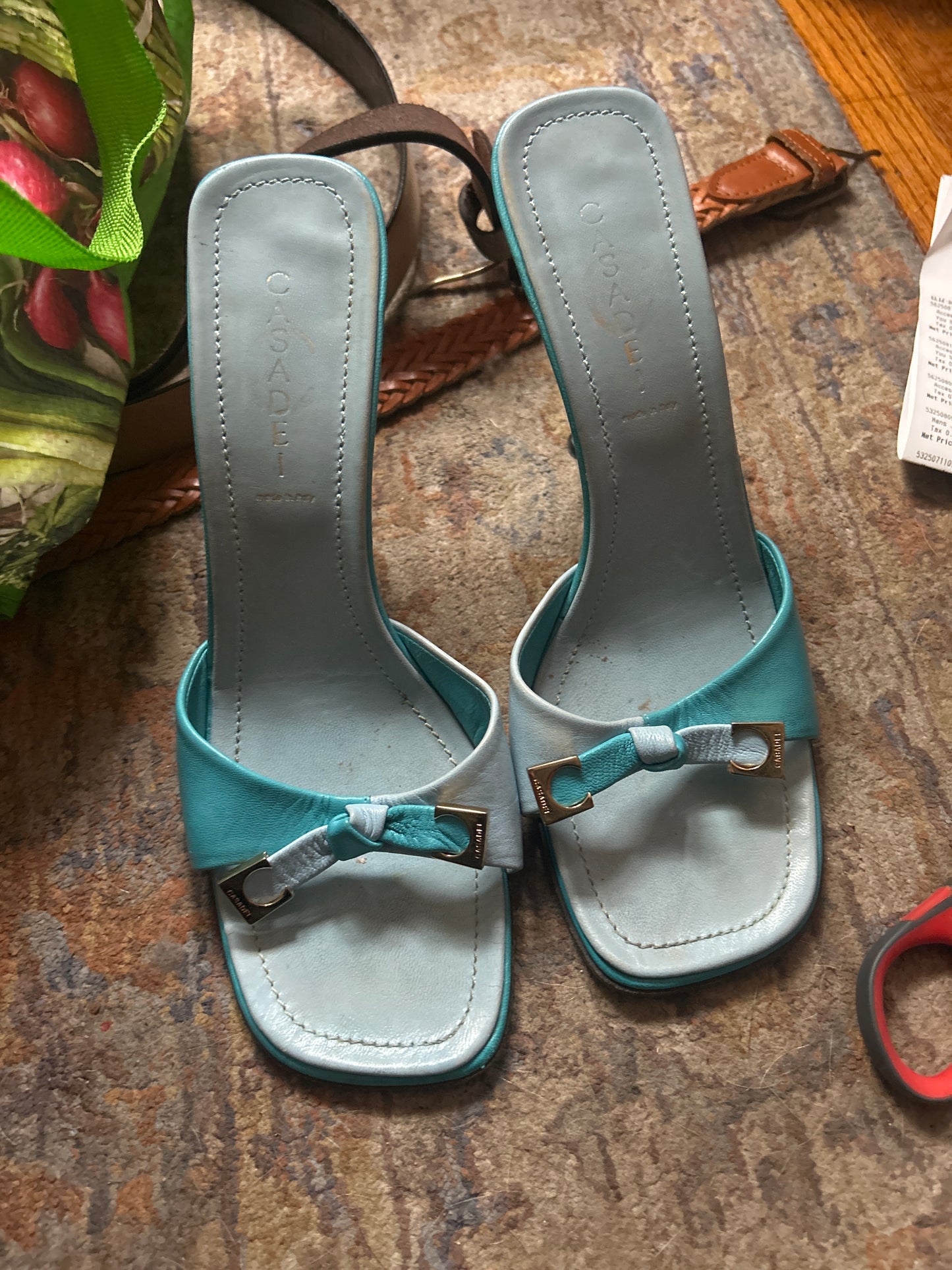 Cascade teal heels