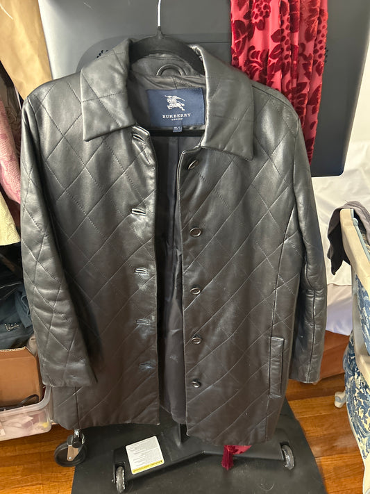 JM Burberry quilted black coat 225