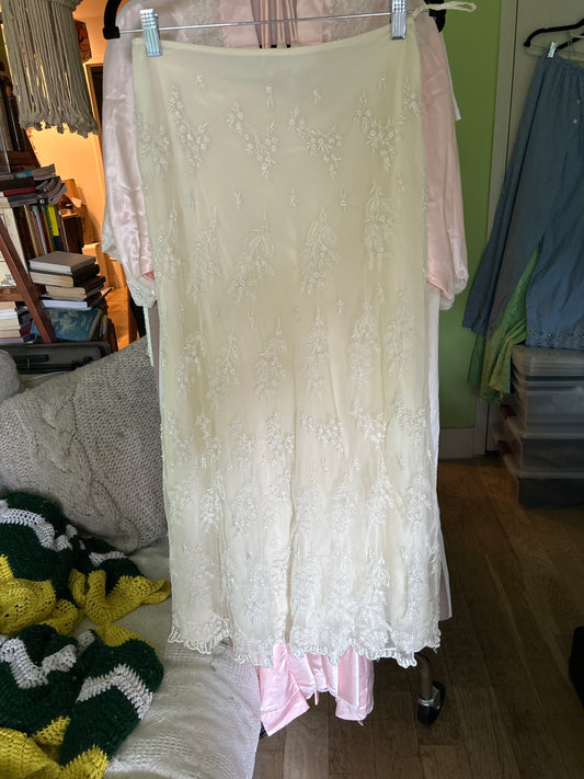 Off white lace skirt