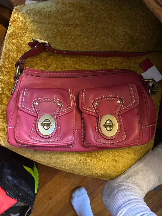 y2k Coach legacy turnlock double pocket shoulder bag cherry leather
