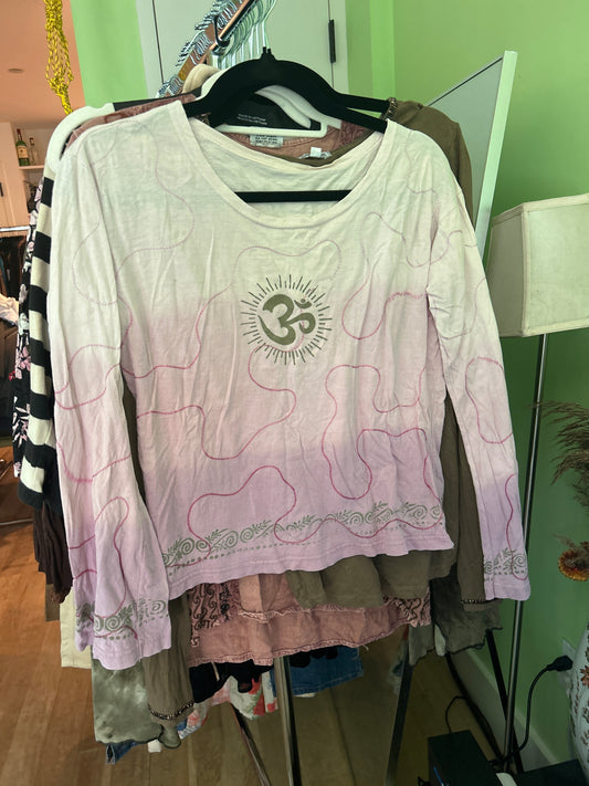 Pink gradient top