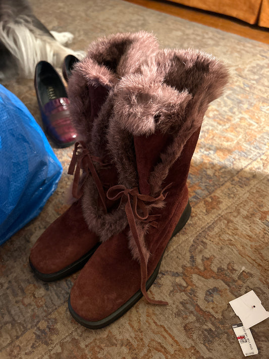 A. Testoni suede fur boots sz 6.5