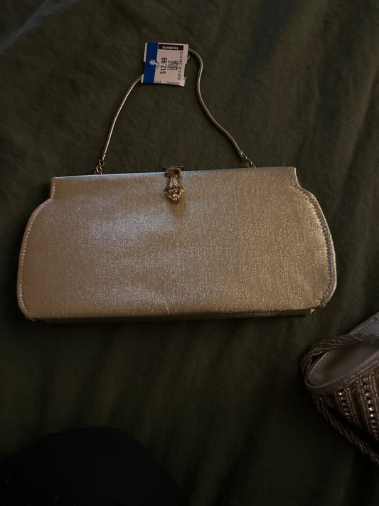 Vintage evening bag tear drop closure