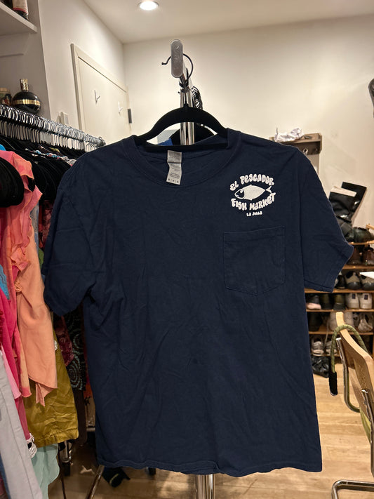 El Pescador Fish Market t-shirt