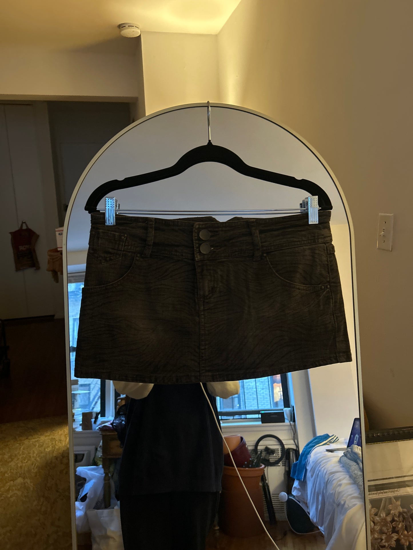 Stradivarius dark grey zebra skirt