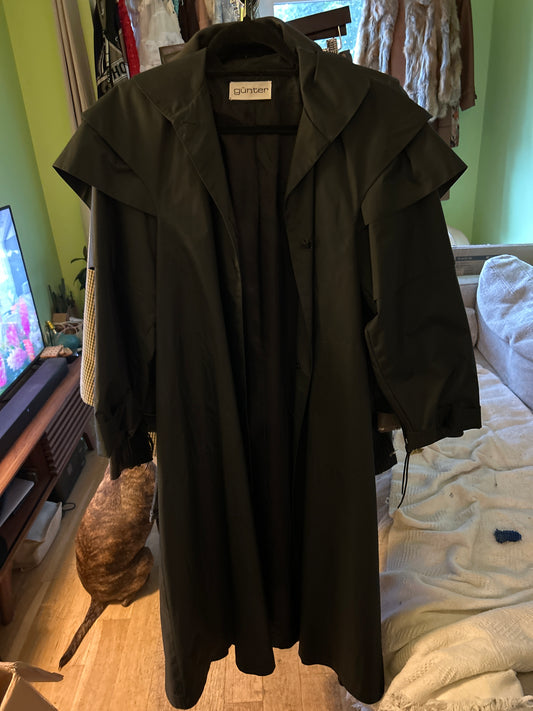 Gunter long black coat
