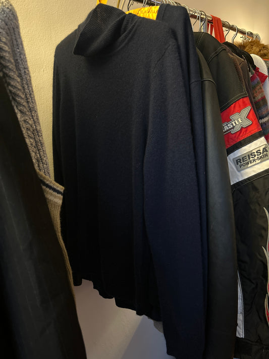 Navy blue cashmere turtleneck