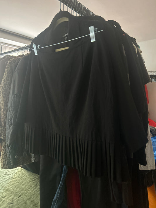 Briggs skirt with pleated hem