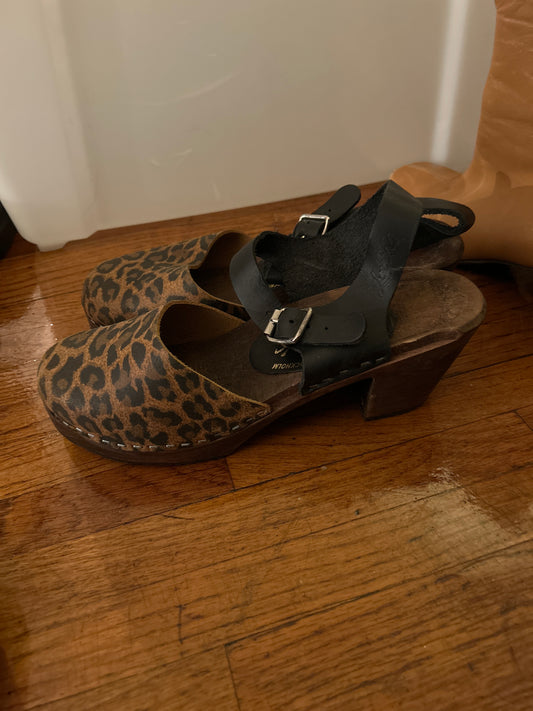 Street rat Swedish clogs leopard sz 9.5