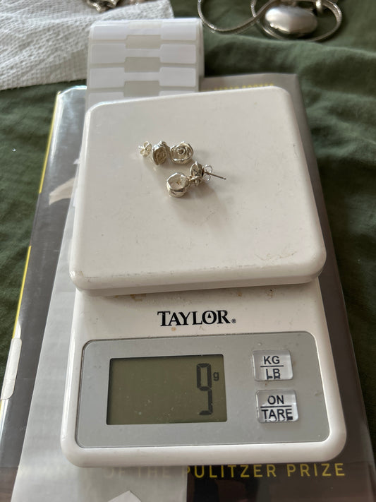 Rose dangle earrings 01507N