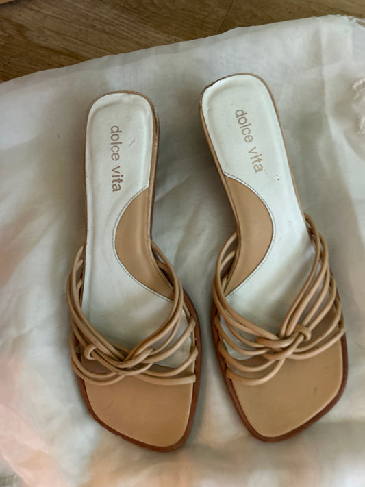 Dolce vita tan sandal