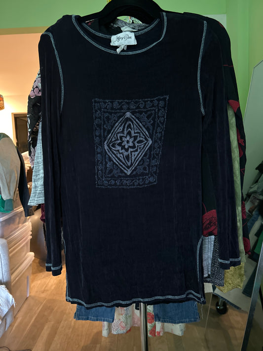 Jeffrey and Dara long sleeve top