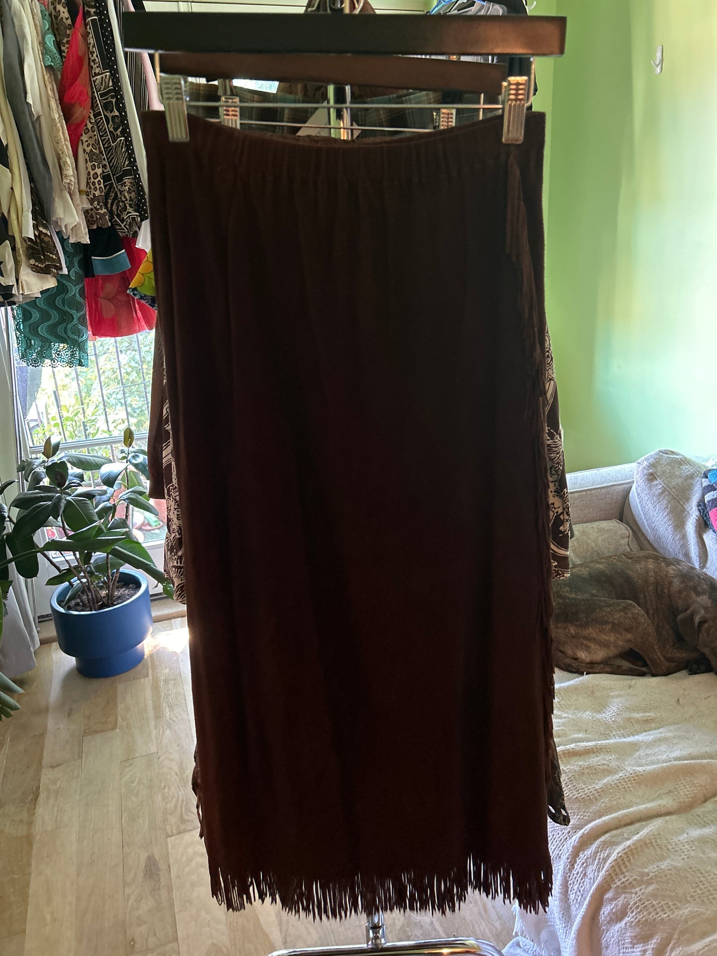 Brown suede skirt with fringe