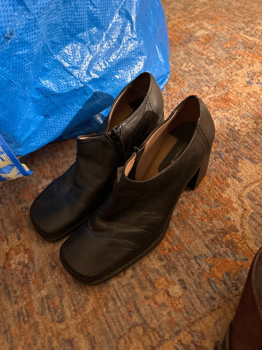 Easy spirit leather boot