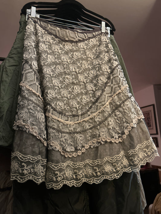 Lace midi skirt