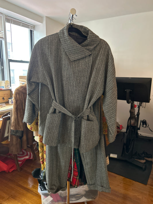 JM 254 grey suit set