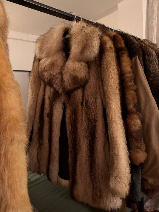 Two tone raccoon coat JM 43