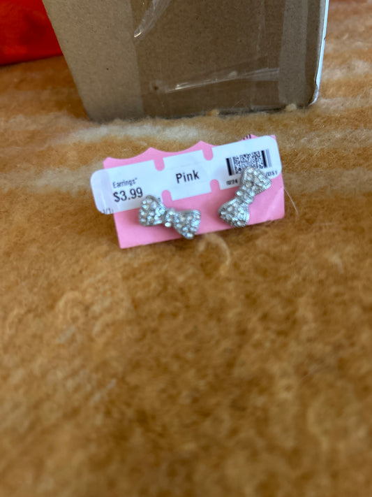 Bow earrings