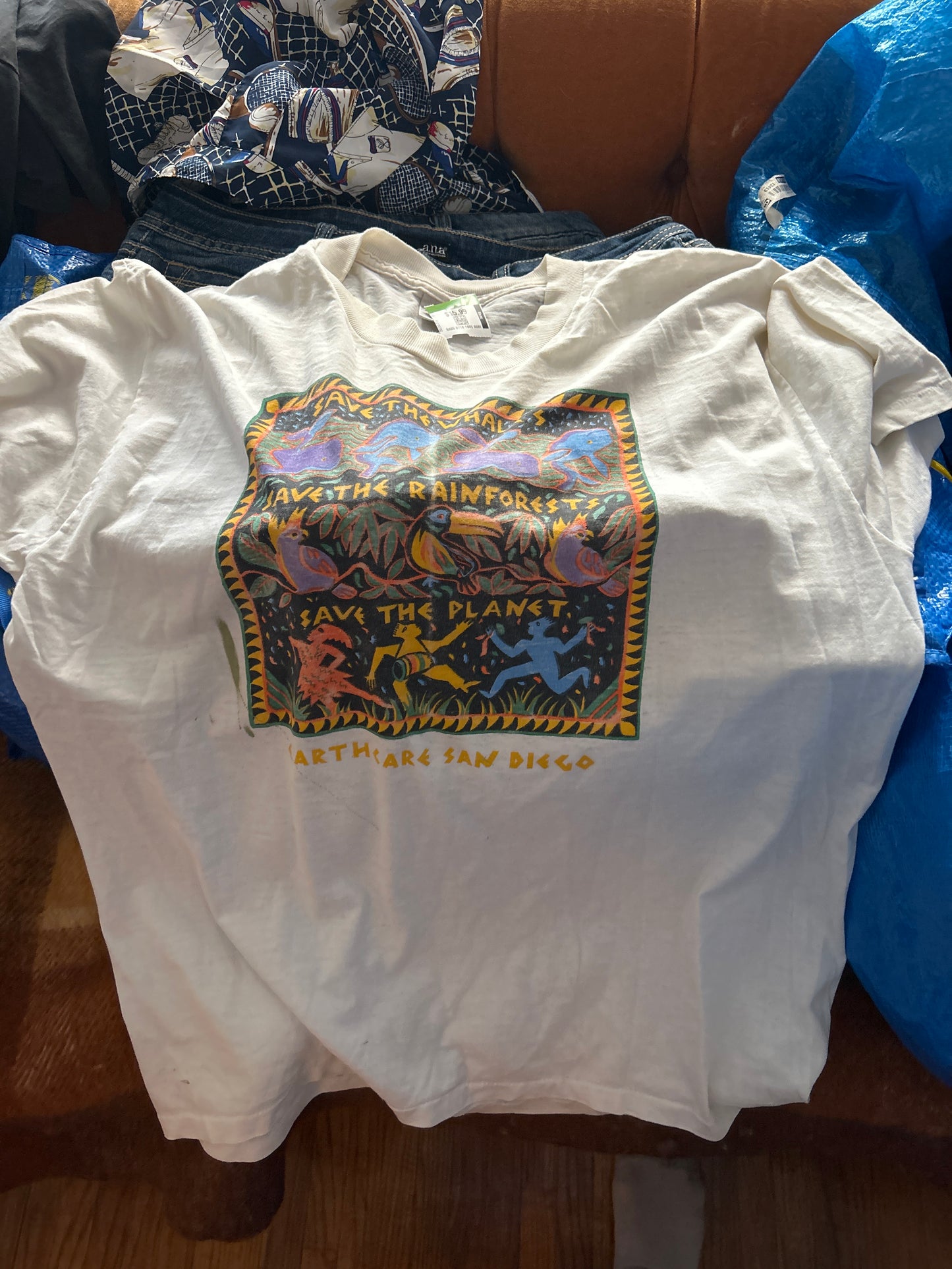 Save the whales t-shirt