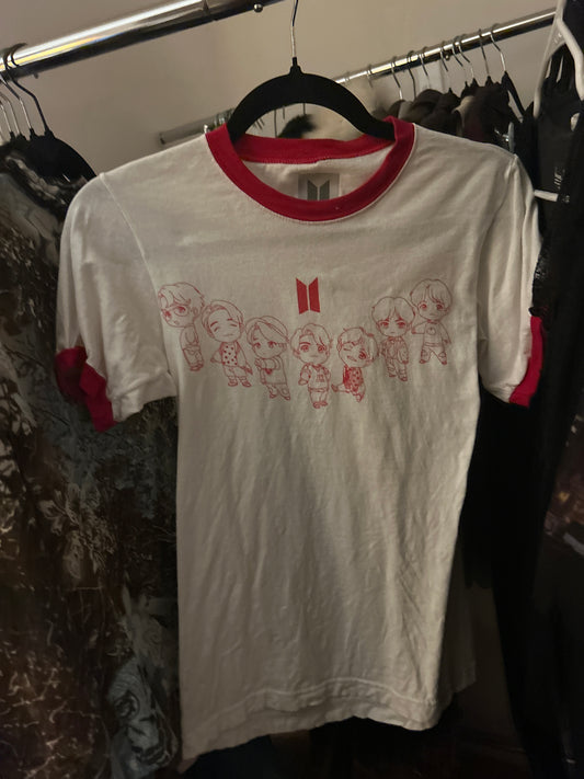 Graphic ringer tee